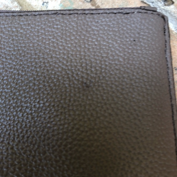 Michael Kors Leather Long Zip Wallet - Picture 6 of 7